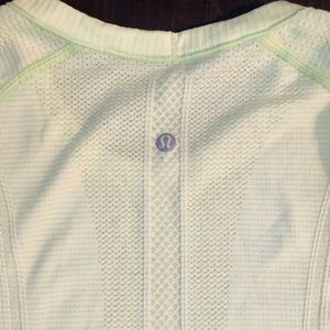 Lulu lemon athletica shirt